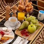 Hotel Sleeping Belle - Gare De Lyon Bastille Paris