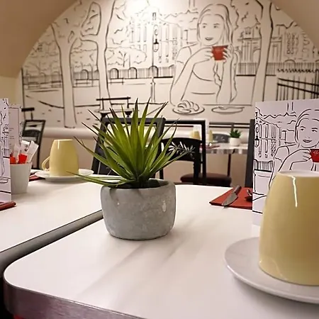 Szálloda Sleeping Belle - Gare De Lyon Bastille 4*