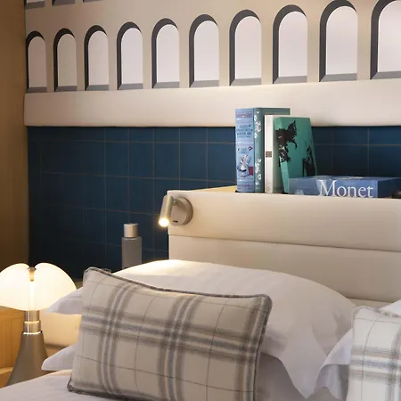 Sleeping Belle - Gare De Lyon Bastille 4*