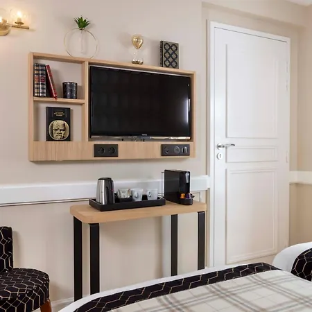 Ξενοδοχείο Sleeping Belle - Gare De Lyon Bastille 4*
